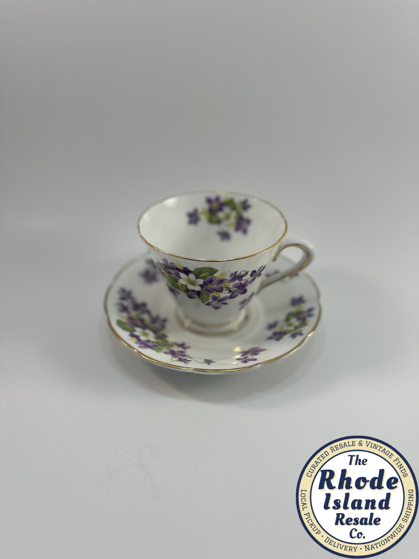 Vintage Bone China Teacup & Saucer Set (Tuscan England)